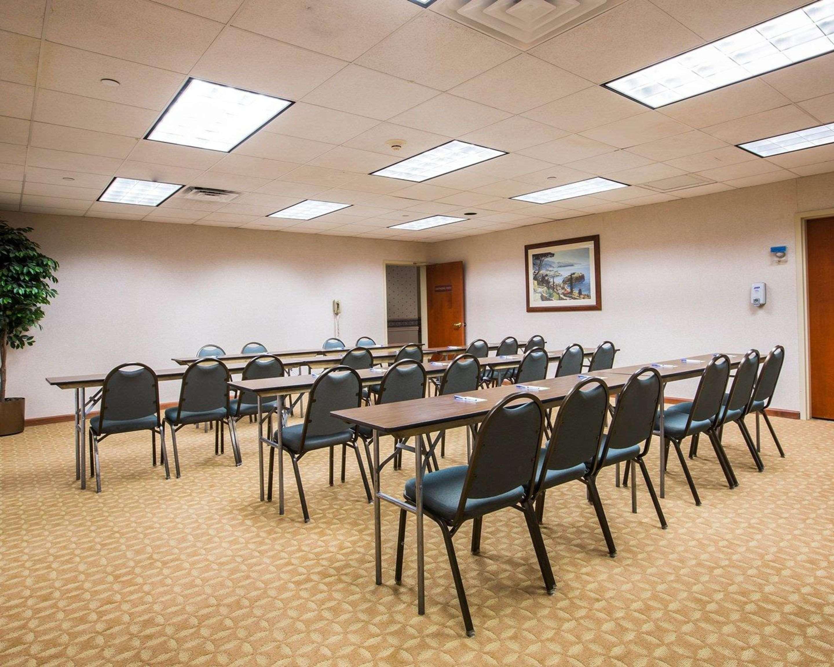 Holiday Inn Express & Suites Hawthorne - Elmsford North By Ihg Экстерьер фото