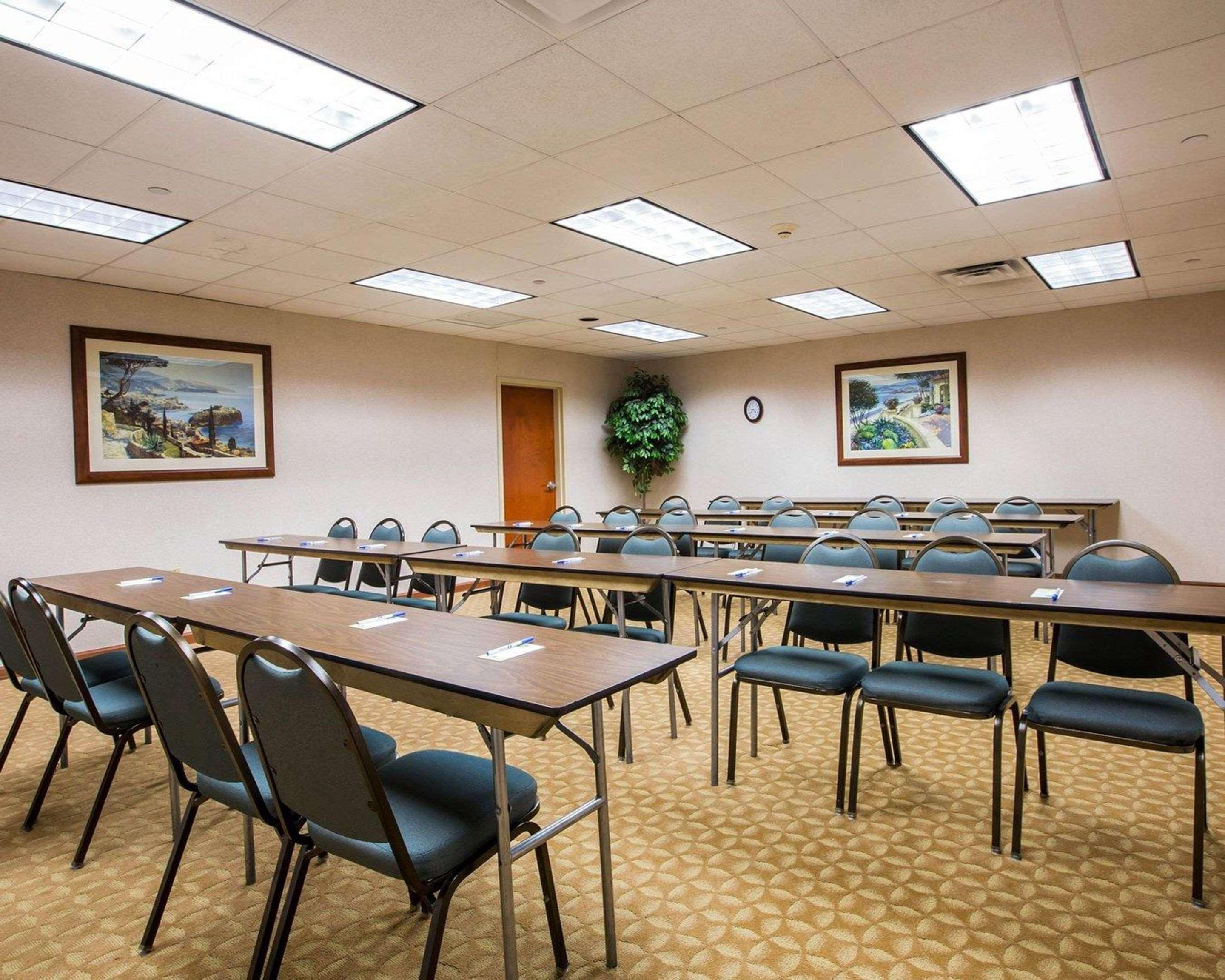 Holiday Inn Express & Suites Hawthorne - Elmsford North By Ihg Экстерьер фото