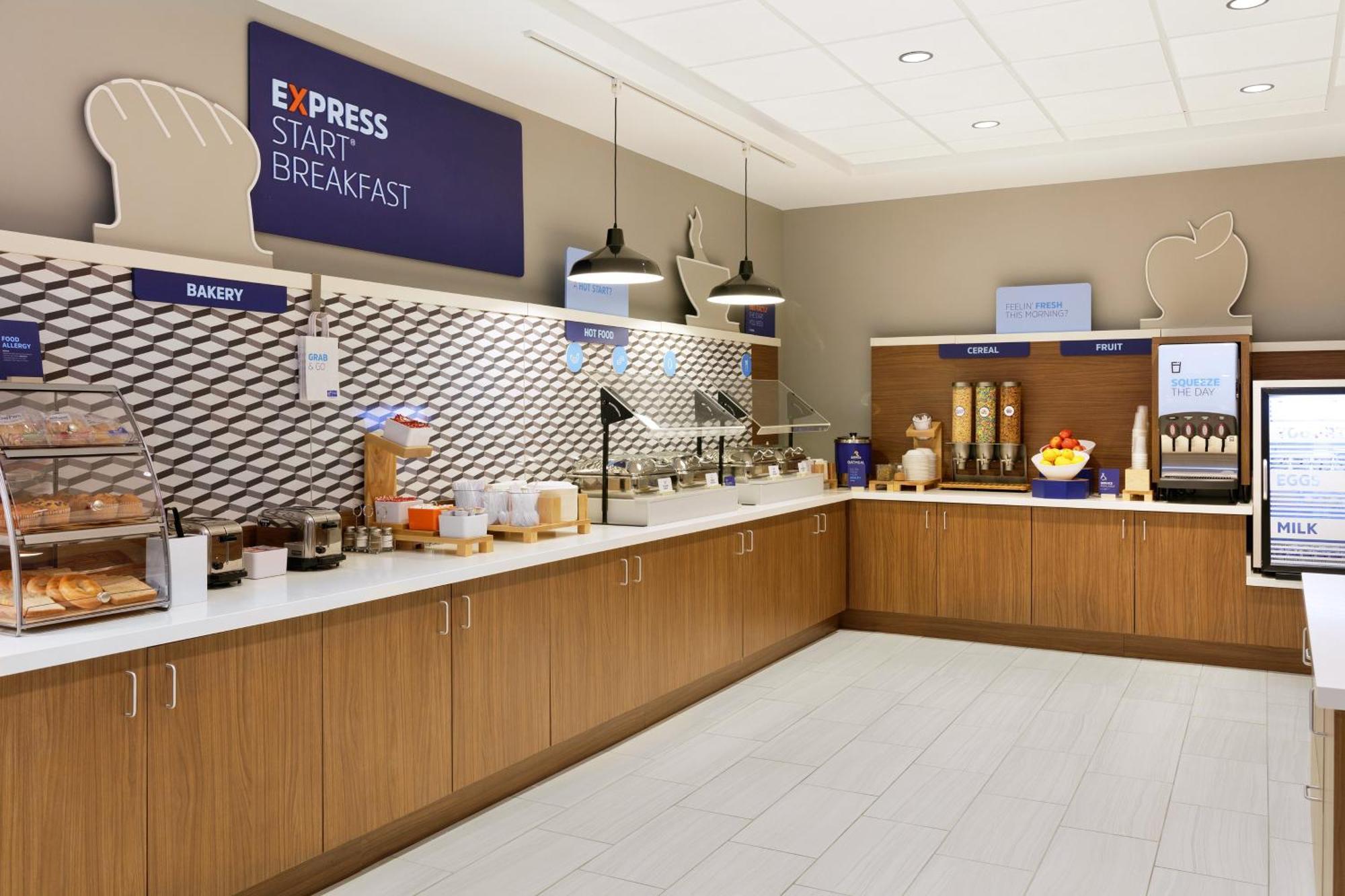 Holiday Inn Express & Suites Hawthorne - Elmsford North By Ihg Экстерьер фото