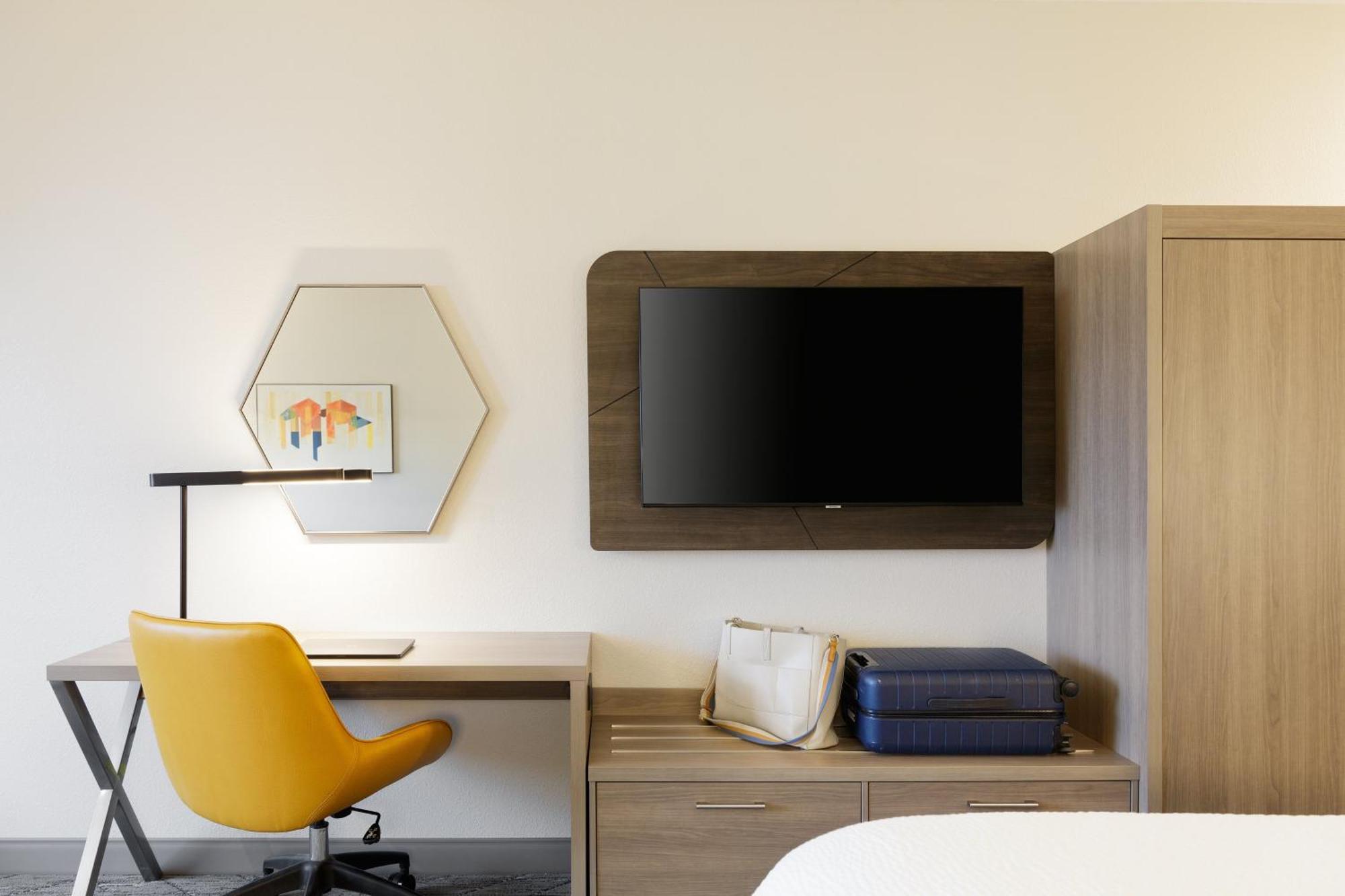 Holiday Inn Express & Suites Hawthorne - Elmsford North By Ihg Экстерьер фото